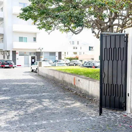 Rooftop I By Madeira Apartment *