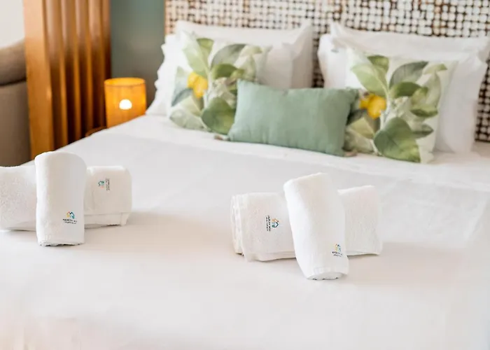 Rooftop I By Madeira *