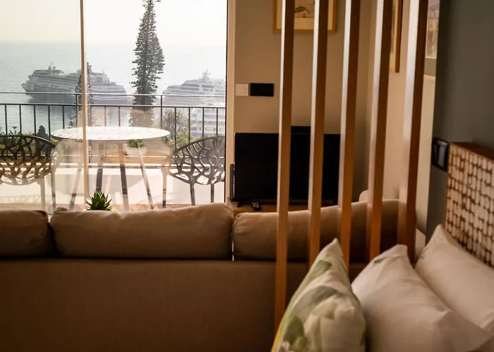 Rooftop I By Madeira דירה פונשל